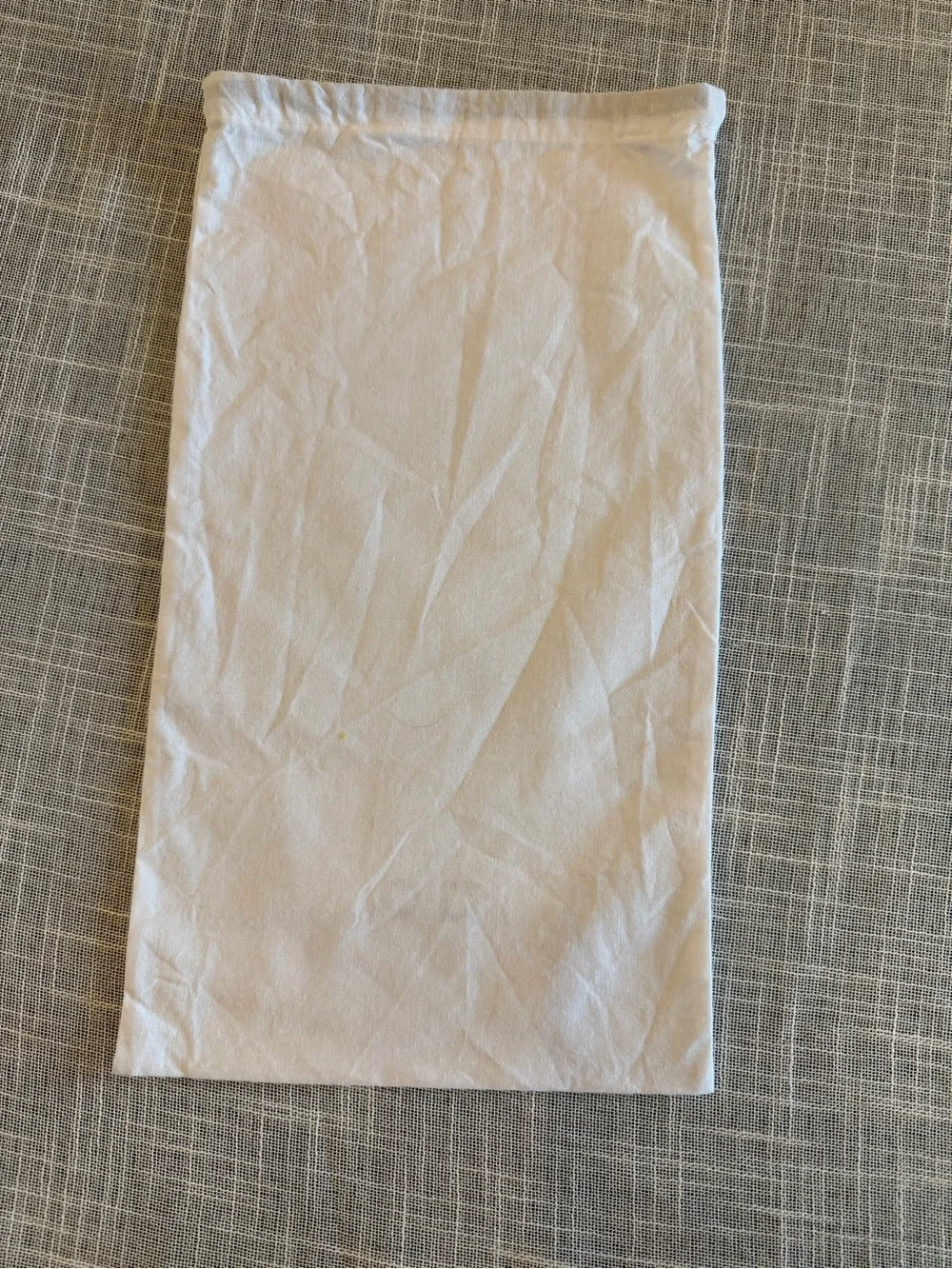 Alo Yoga White Cotton Drawstring Dust Bag Storage Shoe Travel Pouch Large